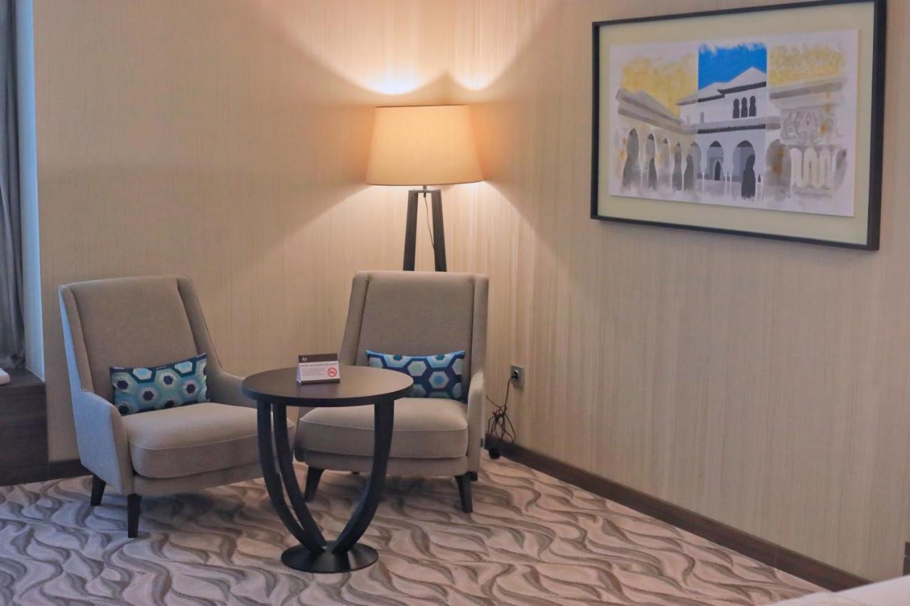 Az Hotels Grand Oran Es Senia 外观 照片